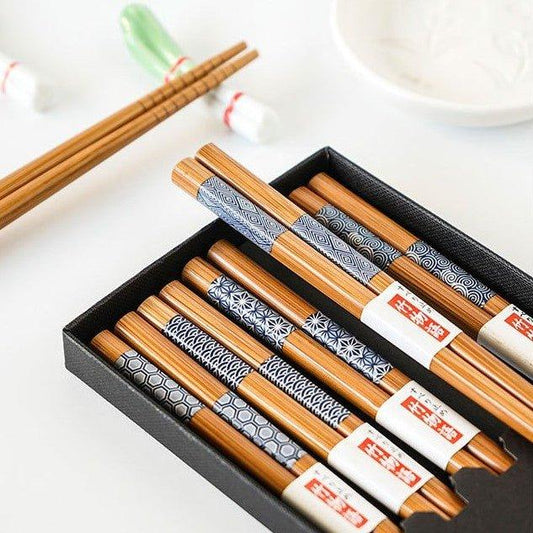 Mutli-Themed Japanese Bamboo Chopsticks Sets